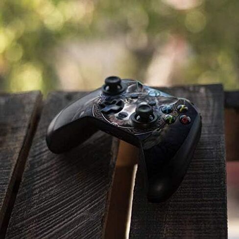 Skinit Skinit Gaming Gaming Skiner مع وحدة تحكم Xbox One X - تصميم رموز Brigid Ashwood Wolf مرخصة رسميًا in Saudi Arabia
