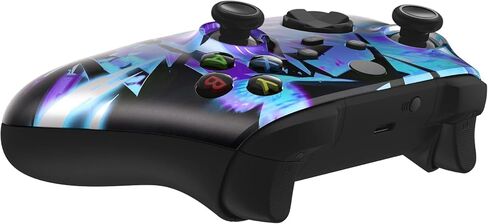 حزمة وحدة تحكم Graffiti Controlerzz مخصصة-تتضمن Graffiti Custom Wireless Controller لسلسلة Xbox Series X/S و Xbox One و PC و Cable USB-C و Universal Cable و Universal Cable in Saudi Arabia