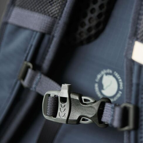 Fjällräven Classic, Black, M-L in Saudi Arabia
