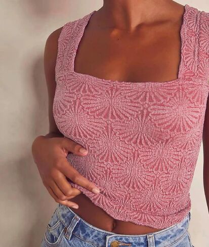 Women's Square Neck Wide Strap Crop Tank Tops Flower Going Out Tops Slim Fit Lettuce Trim Crop Cami Tops in Saudi Arabia