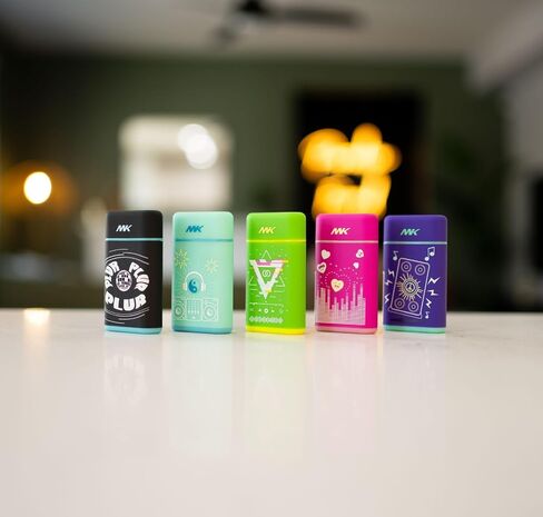 ولاعة جيب MK Lighter Torch Flame، قابلة لإعادة الملء ومتعددة الأغراض، مثالية للشموع والشواء والتخييم والاستخدام اليومي (أزرق تريب) in Kuwait