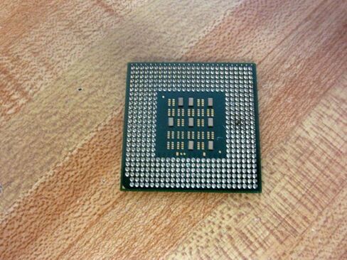 معالج CPU Celeron 1.70 GHz ، ذاكرة التخزين المؤقت 128K ، 400 MHz FSB in Saudi Arabia