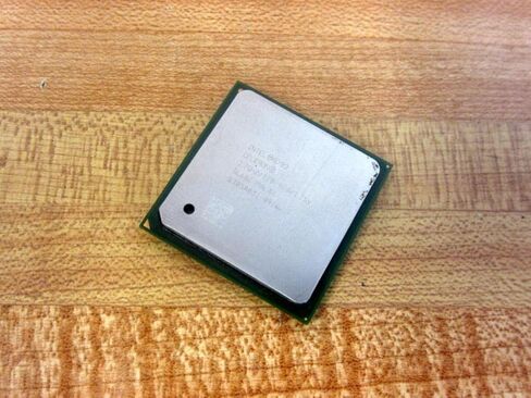 معالج CPU Celeron 1.70 GHz ، ذاكرة التخزين المؤقت 128K ، 400 MHz FSB in Saudi Arabia