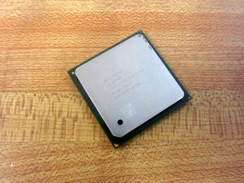 معالج CPU Celeron 1.70 GHz ، ذاكرة التخزين المؤقت 128K ، 400 MHz FSB in Saudi Arabia