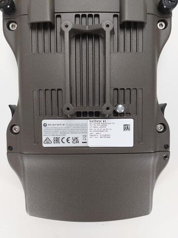Mikrotik Netmetal Ax Noir Connexion Ethernet ، الدعم L'alimentation عبر ميناء CE (POE) in Saudi Arabia