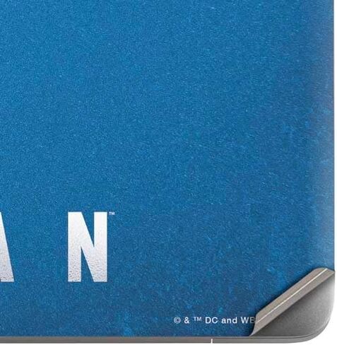 Skinit Skinit Laptop Skin متوافق مع MacBook Air 13in (2020) - Comics DC Comics مرخص رسميًا على تصميم City Pose Design in Saudi Arabia