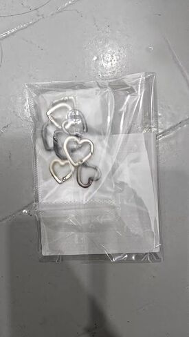 8Pcs Heart Shaped Keychain Clip Zinc Alloy Carabiner Cute Cool Spring Snap Clasp Hook Handbag Accessories Key Ring for Camping Hiking Fishing Traveling in Saudi Arabia