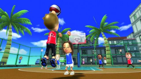 Nintendo Limited-Edition Wii Sports Resort Bundle with Two Wii MotionPlus (Renewed) in Saudi Arabia