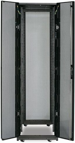 APC Netshelter SX 42U 600mm Wide x 1070mm in Saudi Arabia