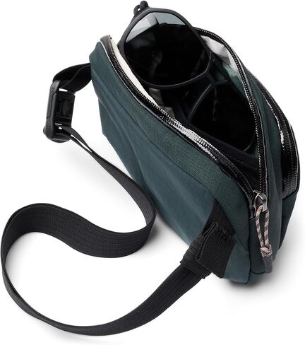 حزمة Bellroy Venture Hip Pack - منتصف الليل in Kuwait