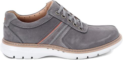 Clarks Men's Un Ramble Go Sneaker in Saudi Arabia
