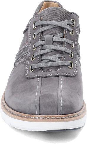 Clarks Men's Un Ramble Go Sneaker in Saudi Arabia