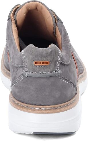 Clarks Men's Un Ramble Go Sneaker in Saudi Arabia