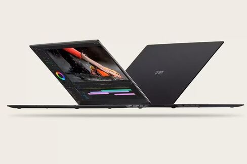 LG GRAM PRO 16 INCH 2-in-1 Business Business CAPTOP ، WQXGA IPS Touchnes ، Intel Evo Edition ، Intel Core Ultra 7 155H (16 Core to 4.8Ghz) ، Intel Arc ، 32GB RAM ، 1TB SSD ، Windows 11 Pro ، مع TMC Stylus Pen in Kuwait