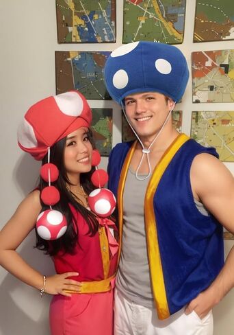 C-ZOFEK Multicolor Mushroom Toad Hat Spotted Cap Game Cosplay Costume in Kuwait