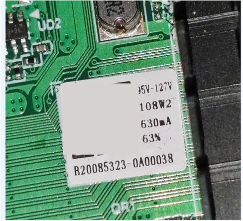 TP.SK702.PC821 4K WIFI شبكة ثلاثة في تلفزيون واحد تم اختبار اللوحة الأم 95-127V 108W 630MA أو 128V-180V 138W 500MA (Have PFC 138W 180V) in Saudi Arabia