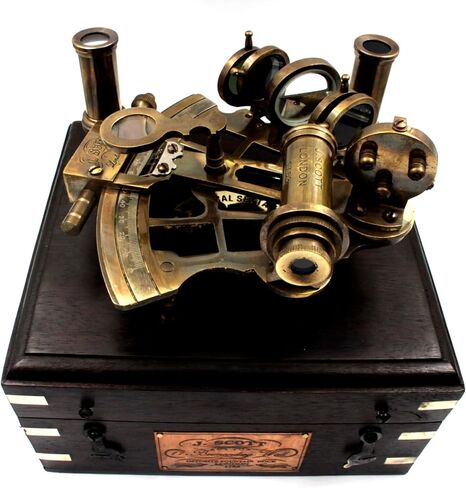 جي سكوت لندن آلة السدس لتاريخ السفن النحاسية مع صندوق من الخشب الصلب. آلة السدس لتاريخ السفينة النحاسية من سكوت لندن مع صندوق من الخشب الصلب. in Kuwait