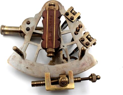 جي سكوت لندن آلة السدس لتاريخ السفن النحاسية مع صندوق من الخشب الصلب. آلة السدس لتاريخ السفينة النحاسية من سكوت لندن مع صندوق من الخشب الصلب. in Kuwait