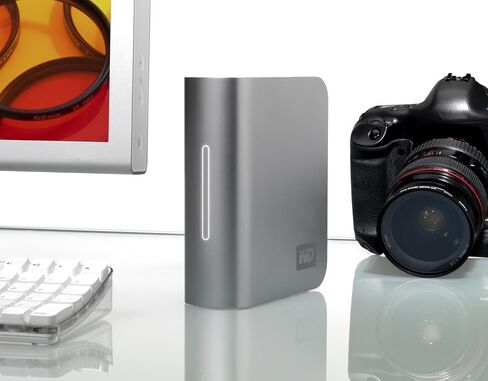 WD My Book Studio 500 GB USB 2.0/FireWire 400/800/eSATA Desktop External Hard Drive in Saudi Arabia