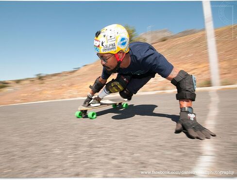 Triple Eight Downhill Glove in Saudi Arabia