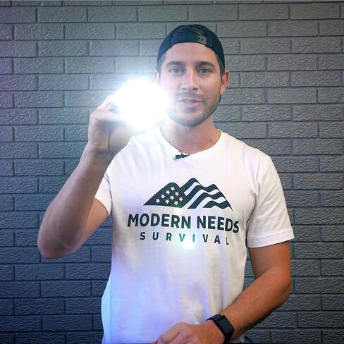 Everglow Tactical W. مصباح يدوي LED | مقاوم للرياح ، مقاوم للماء ، ومثالي للتخييم ، ومجموعات البقاء على قيد الحياة ، والعتاد التكتيكي in Kuwait