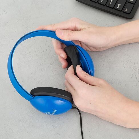 Egghead Heavy-Duty Kids Headphone with Tri-Shield Chew-Resistant Cord, Adjustable Headband, Padded Ear Cushions, and Storage Bag in Saudi Arabia