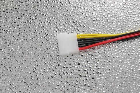 Koucyingee Pack of 4-2 x Sata y Clabitions + 2 x Ide 4pin male to sata 15 pin cable y chape power cable (4) in Kuwait