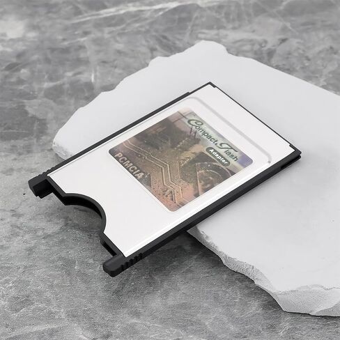 جهاز الكمبيوتر المحمول PCMCIA إلى CF COMPACT CAMPACT CARD CARDER CONTERTER CF Support Support Win98 98SE 2000 in Saudi Arabia