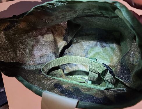 أنظمة الدفاع المتخصصة ~ Molle II Woodland Camo Radio Pouch Pack Bag ~ فائض القضية العسكرية USGI in Saudi Arabia