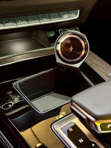 شاحن الهاتف الزاوية المريحة MOUNT FO AUDI Q5/SQ5/A5/A4 B9.5 (2020+) ، وصول صاحب الكأس السهل in Kuwait