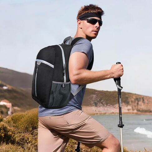Mosiso خفيفة الوزن المشي لمسافات طويلة daypack ، 35L حقيبة ظهر قابلة للعباء ، حقيبة يوم قابلة للطي مع مقصورات ملابس مبللة للتخييم في الهواء الطلق ، أسود in Saudi Arabia