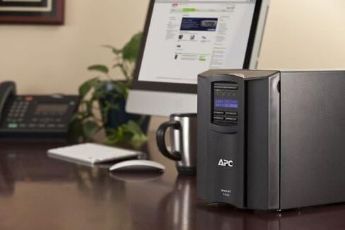 APC Smart-Ups 1000VA UPS Backup مع إخراج الموجة الجيبية النقية (SMT1000) (متجدد) in Saudi Arabia