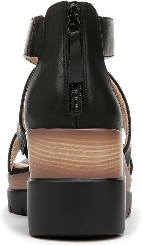 SOUL Naturalizer Women's, Goodtimes Wedge Sandal Brown 9.5 M in Kuwait
