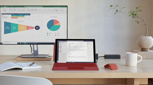 Microsoft Surface Pro 7+ Tablet PC 12.3 '' (2736x1824) جهاز كمبيوتر محمول على شاشة اللمس ، Intel Core i5-1135G7 ، ذاكرة الوصول العشوائي 8GB ، 256 جيجابايت SSD ، الكاميرا ، Windows 11 Pro (متجدد) in Kuwait