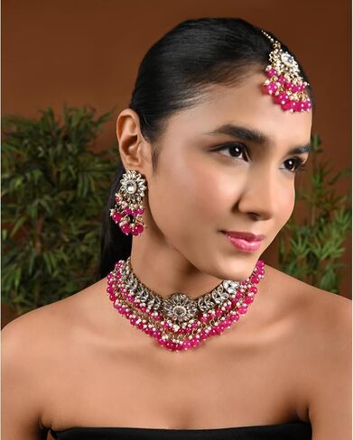 I Jewels مطلية بالذهب الزفاف الهندي بوليوود كوندان واللؤلؤ قلادة قلادة القرط و Maang Tikka مجموعة مجوهرات عرقية هدية للنساء والفتيات (K7232-1) in Kuwait