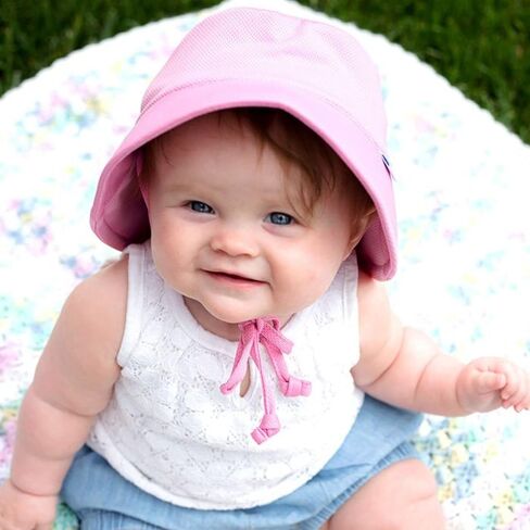 i play. by green sprouts Baby Breathable Swim & Sun Bucket Hat in Saudi Arabia
