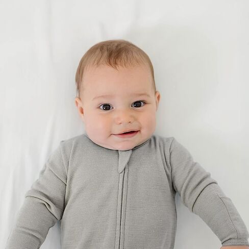 Woolino Toddler Footie Sleeper, Merino Wool Baby Pajamas, One-Piece Sleeper Jumpsuit, Front Zip Footie Romper for Unisex in Kuwait