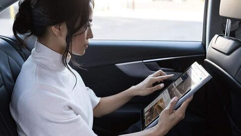 Microsoft Surface Pro Lte Intel I5 8GB RAM 256GB SSD Win 10 (متجدد) in Saudi Arabia