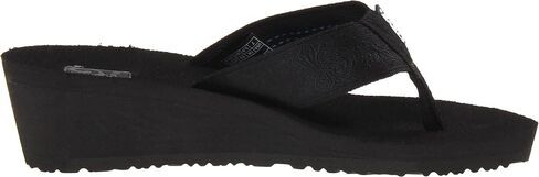 Teva Women's Mush Mandalyn Wedge 2-W in Saudi Arabia