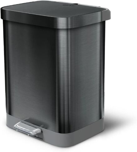 سلة مهملات من الفولاذ المقاوم للصدأ من جلاد مع حماية من رائحة الكلوروكس | سلة قمامة معدنية كبيرة للمطبخ مع غطاء ناعم ودواسة قدم وحامل لفافة أكياس النفايات، سعة 13 جالون، جميعها مقاومة للصدأ in Kuwait