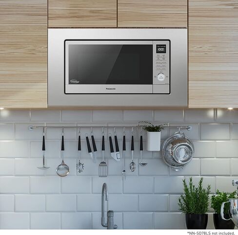 Panasonic NN-TK73LSS طقم تقليم 30 بوصة لأفران ميكروويف 1.6 قدم مكعب ، الفولاذ المقاوم للصدأ in Saudi Arabia