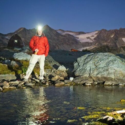 مصابيح الأمامية ، 2 عبوة قابلة للشحن ، مصباح يدوي Superlight ، 1200 مصباح أمامي LUMEN LED LED مع الضوء الأبيض والأحمر ، مستشعر حركة مقاوم للماء ، 8 أوضاع للمشي لمسافات طويلة ، الصيد ، التخييم ، الجري ، الجري in Kuwait