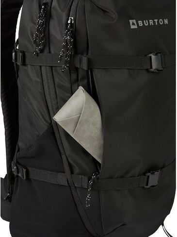 Burton Day Hiker 30L Backpack in Saudi Arabia