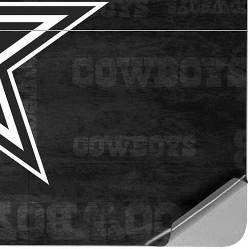 Skinit Laptop Music Skin متوافق مع استوديو الكمبيوتر المحمول السطحي - NFL Dallas Cowboys بالأبيض والرخص in Saudi Arabia