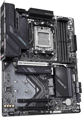 Gigabyte X870 Gaming WiFi6 AMD AM5 LGA 1718 اللوحة الأم ، ATX ، DDR5 ، 3x M.2 ، PCIE 5.0 ، USB4 ، WiFi 6 ، 2.5GBE LAN ، EZ-LATCH ، ضمان 5 سنوات (متجدد) in Saudi Arabia
