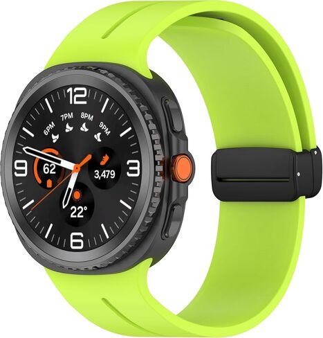 فرقة رياضية متوافقة مع Samsung Galaxy Watch 8 40mm/44mm/Classic 46mm 2025 ، حزام سيليكون ناعم مع مشبك مغناطيسي للرجال نساء (أسود) in Kuwait