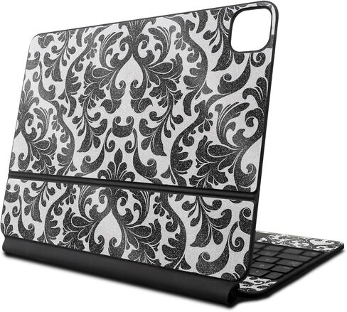 Glossy Glitter Skin متوافق مع لوحة مفاتيح Apple Magic لـ iPad Pro 13 -inch (M4) 2024 - Black Damask - غطاء صائق واقي فينيل 3M Premium 3M - يسهل تطبيقه | مصنوع في الولايات المتحدة الأمريكية من قبل Mayyskins in Kuwait