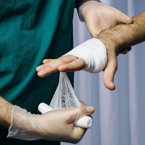 AMMEX Clear Vinyl Medical Gloves in Saudi Arabia