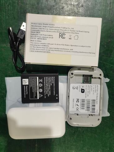 WiFi Mobile Hotspot ، 300 ميجابت في الثانية عالية السرعة 4G غير مؤمّن جهاز Hotspot WiFi ، جهاز توجيه محمول شبكة لاسلكية مع فتحة بطاقة SIM للسفر ، ودعم 10 مستخدمين in Kuwait