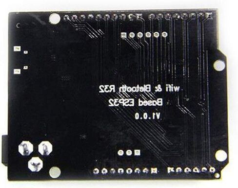 UNO R3 D1 R32 ESP32 لوحة تطوير: WiFi Bluetooth 4MB Flash مع CH340G و Micro USB لـ Arduino in Kuwait